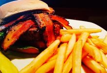 Rock Island Grill美食图片