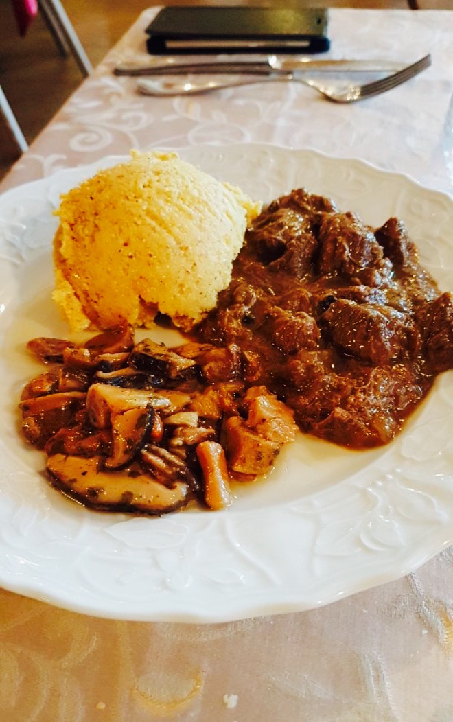 Agriturismo Ai Castioni餐厅图片