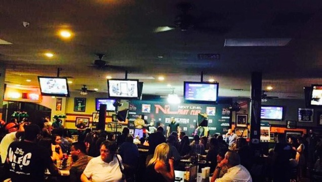 Tie Breakers Sports Bar and Grill