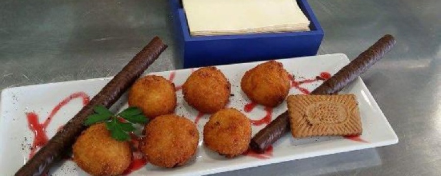 Los 5 Sentidos bar de vinos餐厅图片