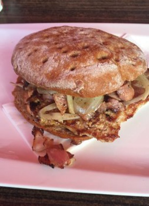 Burger World餐厅图片