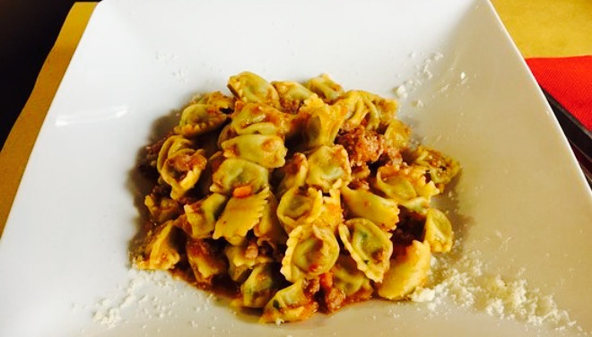 Centro Lounge Bar Bistro餐厅图片