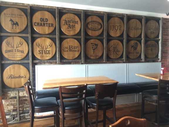 Bourbon On Main餐厅图片