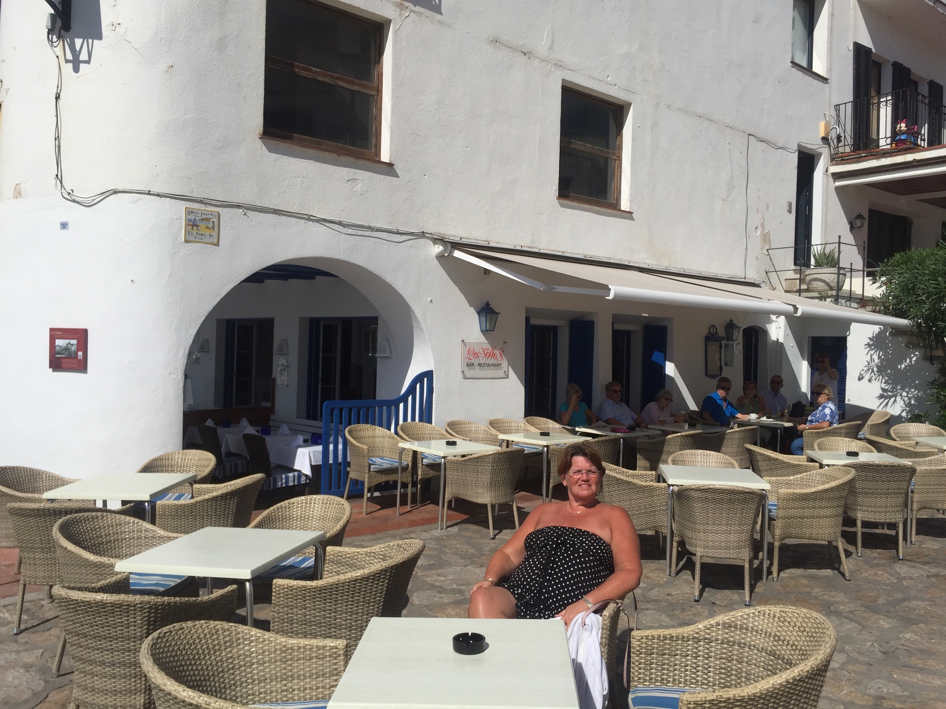 Les Voltes de Calella by Es Portal