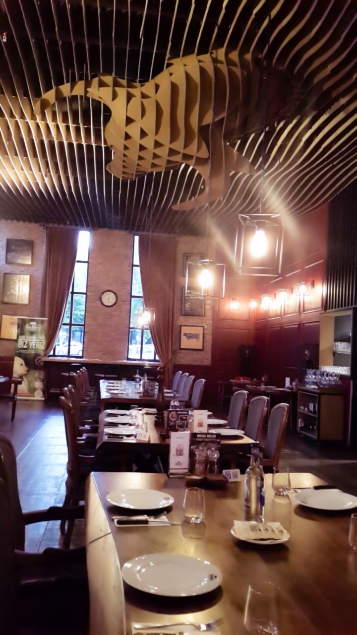 Bes Bicak Steak House - Kasap