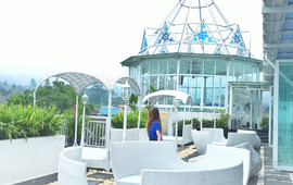 Nicole's Kitchen and Lounge