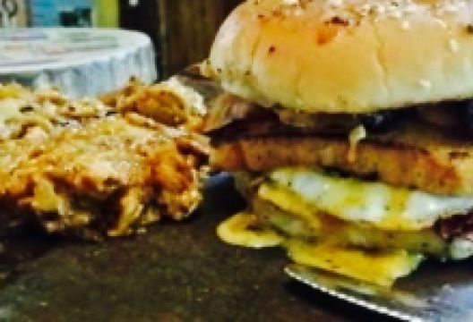 Restaurante R & R美食图片