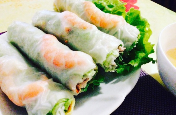 Along Beach餐厅图片