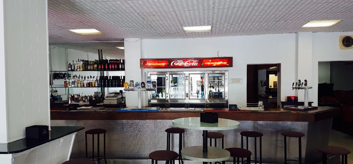 JJ's Bar & Steak House