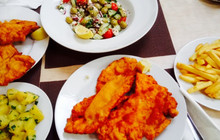 Gasthaus Zum Alten Haus餐厅图片