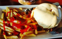 Tilted Kilt Bolingbrook餐厅图片