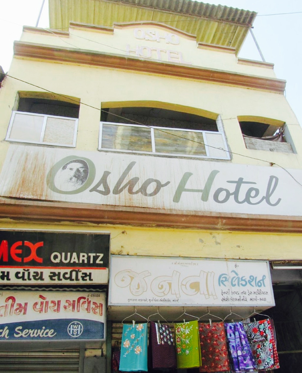 Zoraba the Buddha (OSHO)