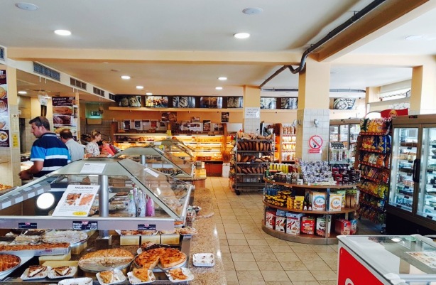 Sigma Bakeries - Mouttagiaka餐厅图片