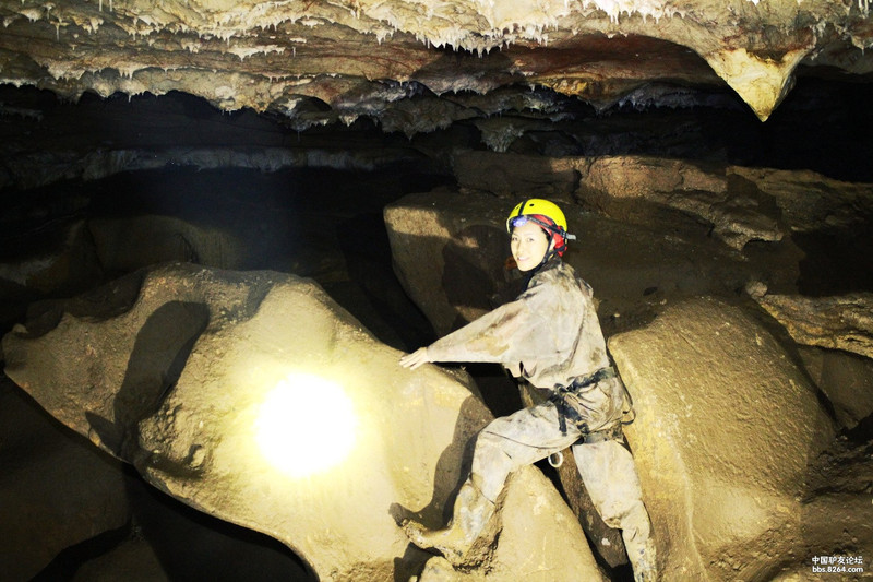 安徽洞穴探险队穿越封洞暗河探秘未知迷穴---安徽宁国方塘板桥西山溶洞探险报告