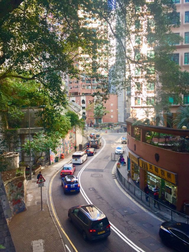 Central to Mid-Levels Escalator