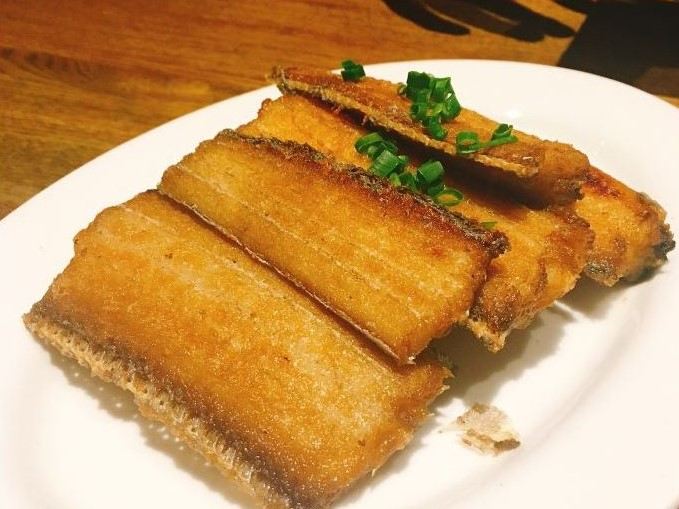 Laotou'eryoubaoxia (gushui)
