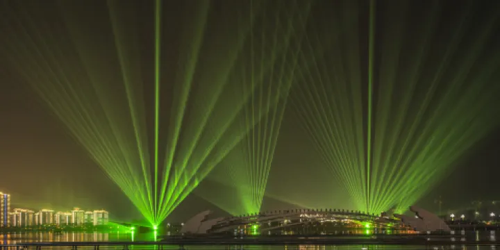 南湖公園燈光秀