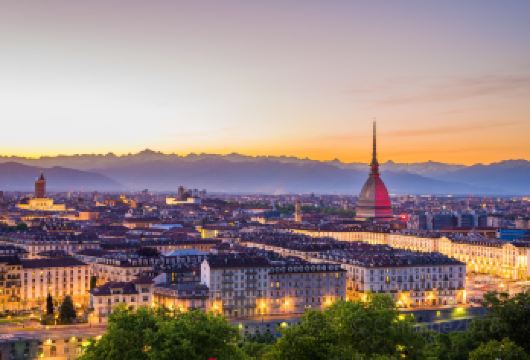 都灵王宫+东方艺术博物馆+苏佩尔加大教堂+都灵大学【精品包车，私享空间，上门接送，轻松出行】