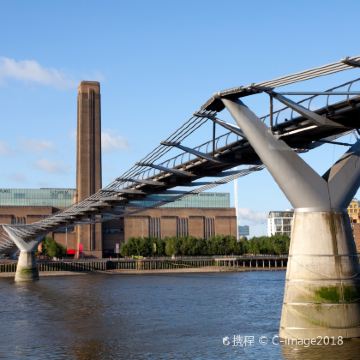 英国11日10晚拼小团