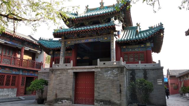 城隍庙·百年白榆树旅行图片 2