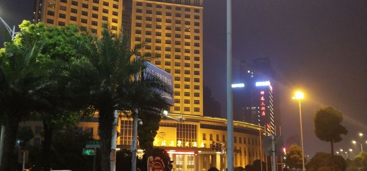 Dolton Spa Hotel Tickets Deals Reviews Family Holidays - 