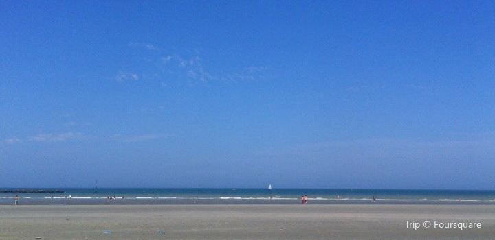 Plage De Malo Les Bains Travel Guidebook Must Visit