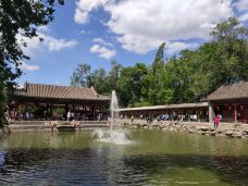 御花园-北京-倚栏听风彡