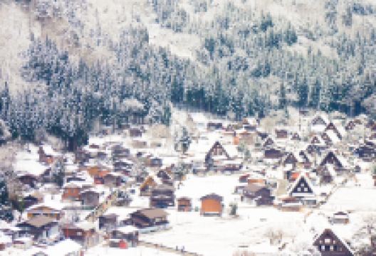 下吕温泉合掌村景点图片