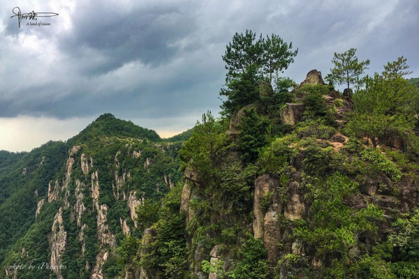 顶着乌云挑战琼台仙谷，这个“浙东最美峡谷”确实美，名副其实