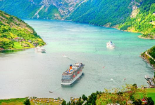 惠那峡游览船景点图片