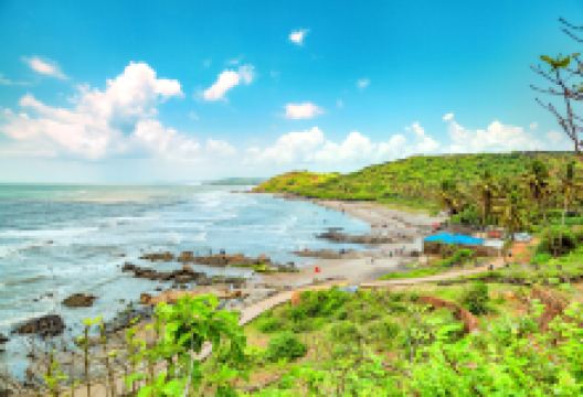 安朱纳海滩景点图片