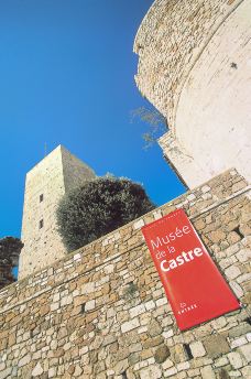 城堡博物馆-戛纳-doris圈圈