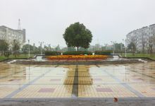 建湖县人民广场景点图片