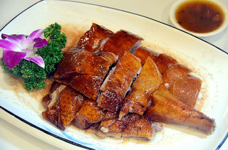 港式茶点+闽南美食，正宗地道真材实料，实惠亲民吃遍华南美味！