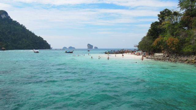 Poda Island
