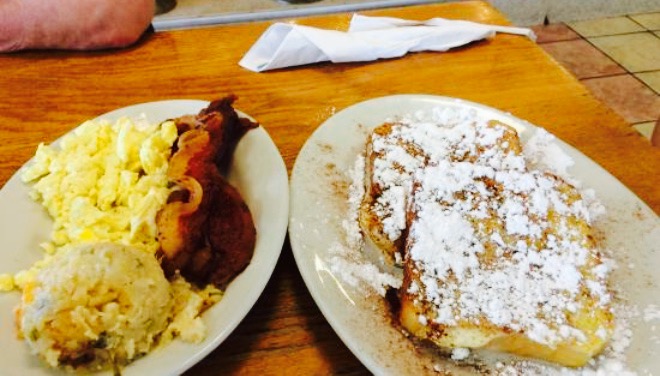 Lea's Of LeCompte餐厅图片