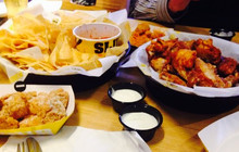 Buffalo Wild Wings餐厅图片