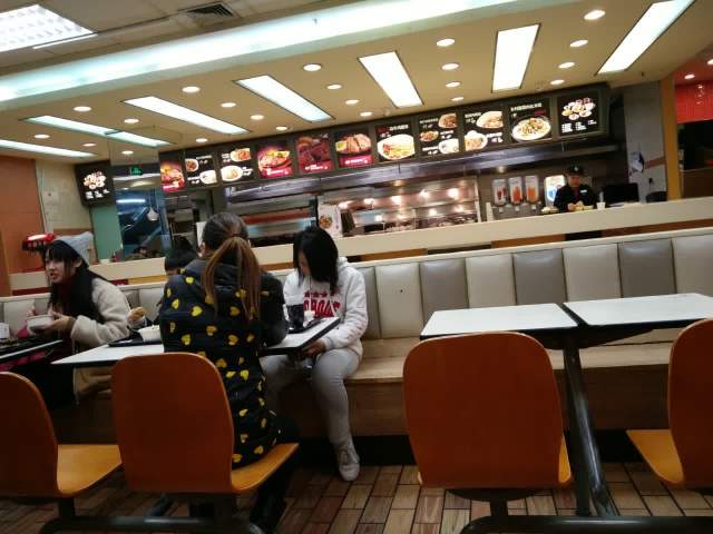 乡村基(合川重百店)