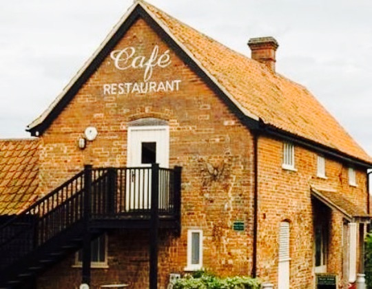 Hall Farm Cafe Restaurant餐厅图片