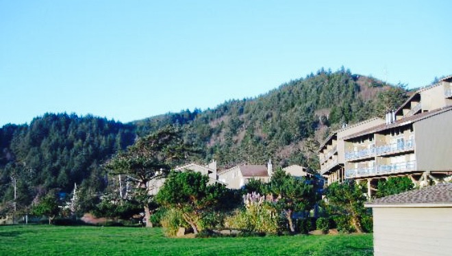 Spyglass Otter Crest