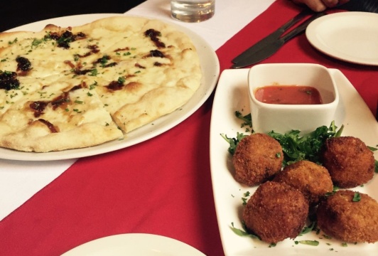 Bella Napoli Italian Restaurant & Pizzeria