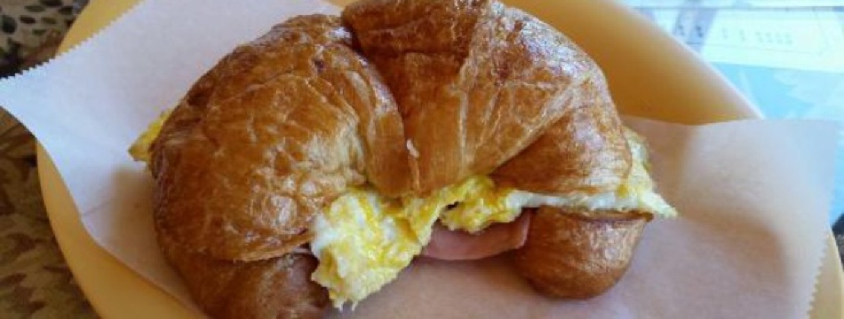 Angelina's Bakery-Deli & Cafe餐厅图片