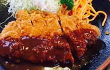 Drive-In Kokkyo餐厅图片