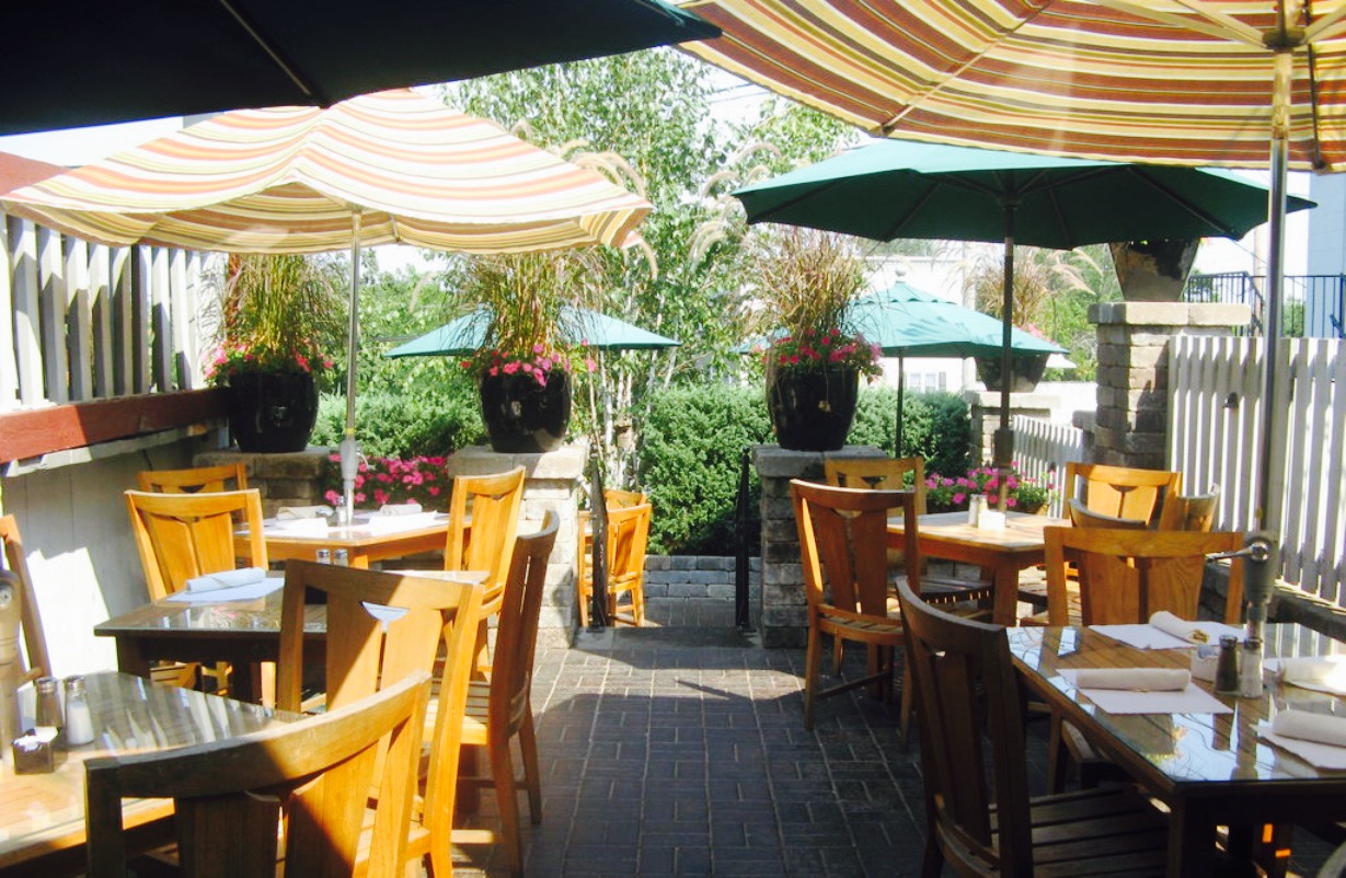 Eagle House Restaurant餐厅图片