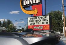 Johnny J's Diner美食图片