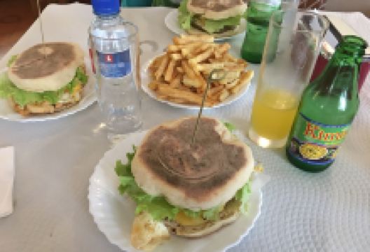 Summer Breeze美食图片