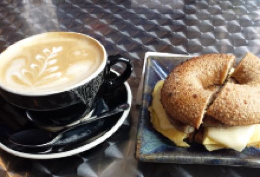 Liquid Art Eatery & Coffeehouse美食图片