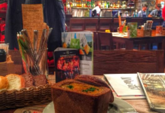 Beerman & Pelmeni美食图片