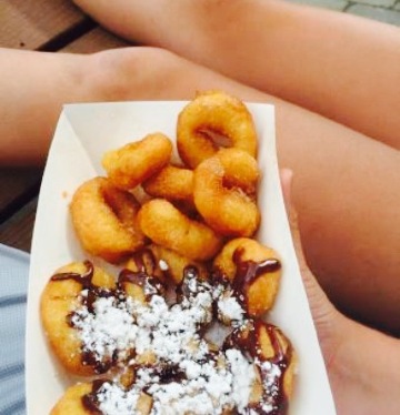 Sugar Lips Mini Donuts