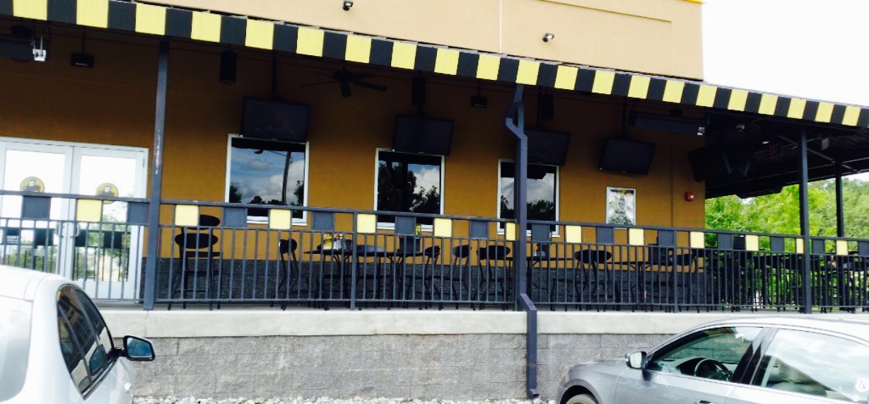 Buffalo Wild Wings Grill & Bar餐厅图片